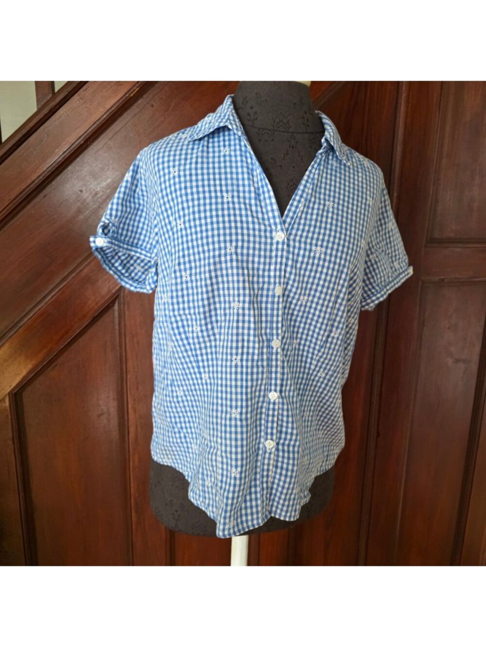 Sag Harbor Blue Gingham Embroidered Short Sleeve Button-Up Shirt Womens M